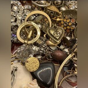 2 LB UNSEARCHED UNTESTED COSTUME JEWELRY LOT~ junk wear craft repair